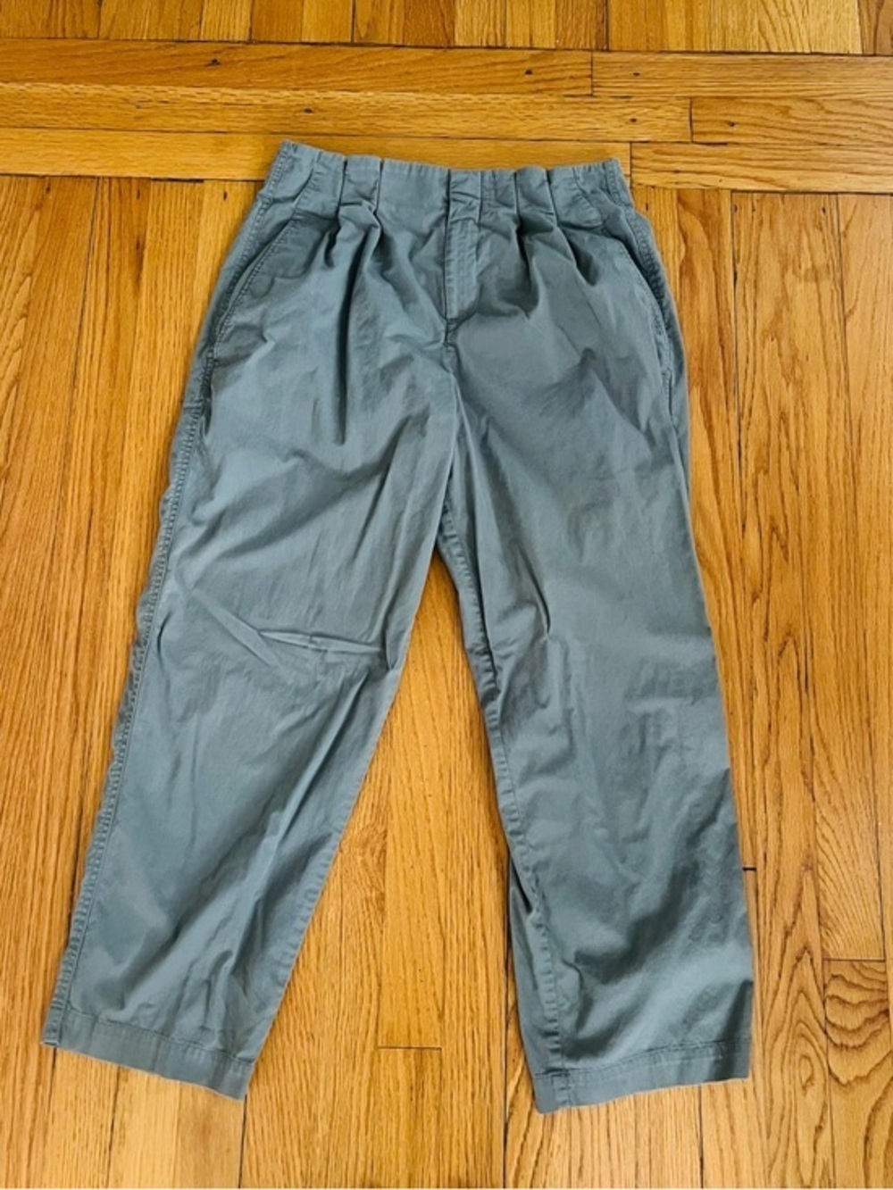 Abercrombie & Fitch Olive Green Cotton Ankle Length Pants
